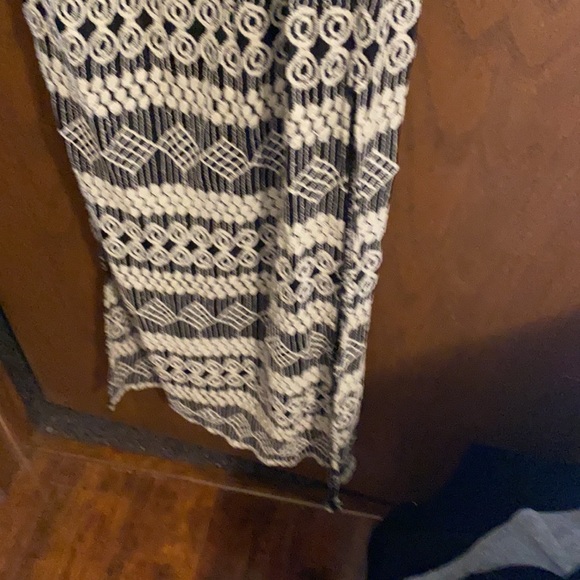 Sleeveless long dress - Picture 3 of 6